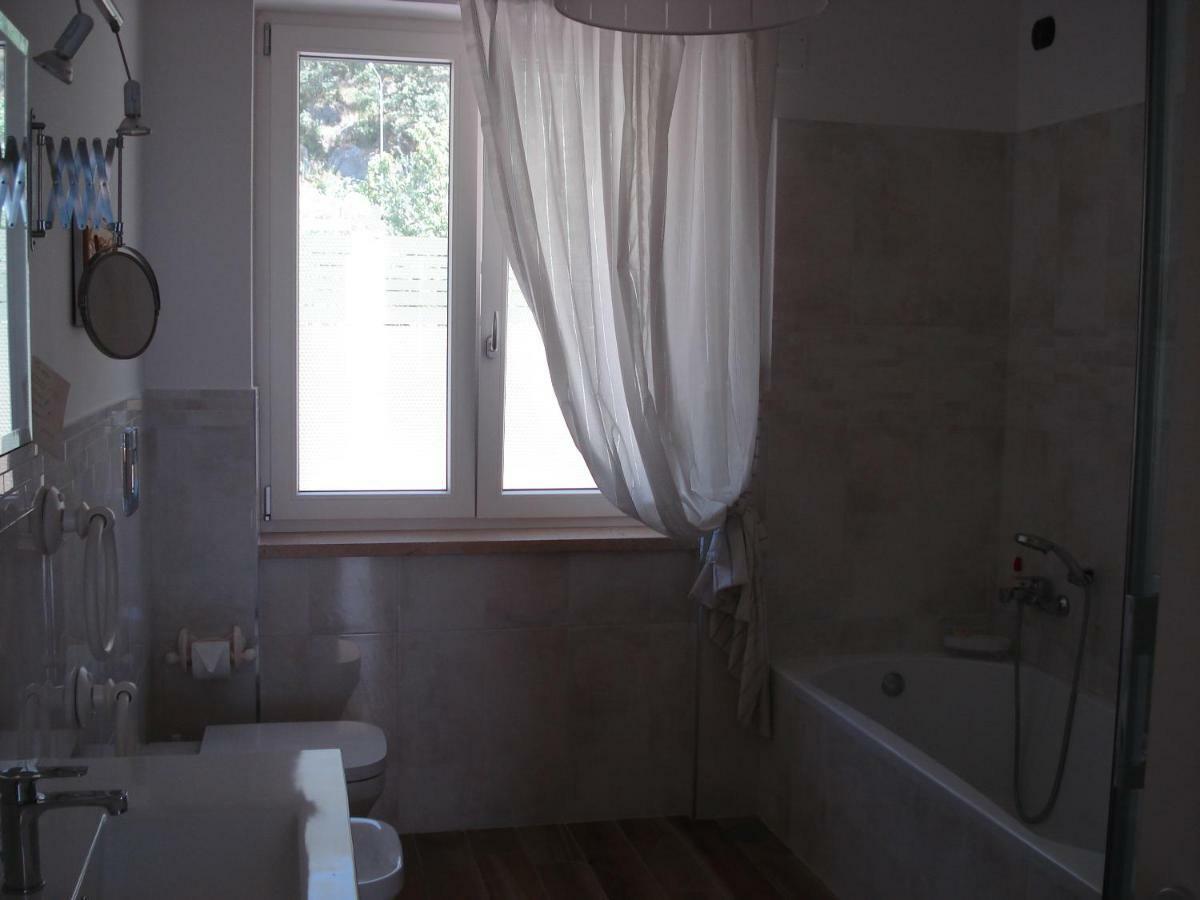 Globetrotter Bed and Breakfast Formia Eksteriør billede